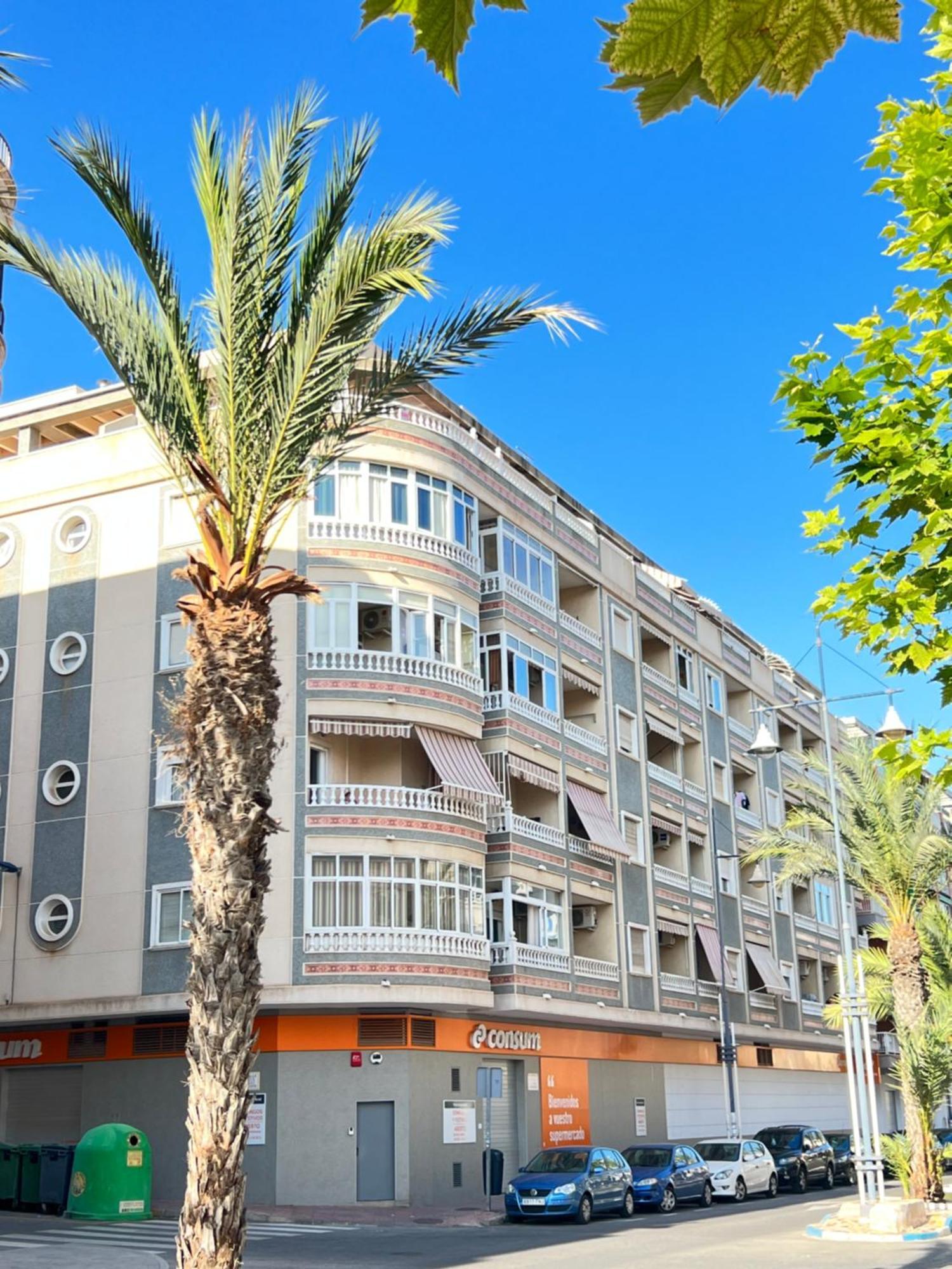 Renovated Cosy Studio 350 M Playa Del Cura, With Official Touristic License Torrevieja Extérieur photo