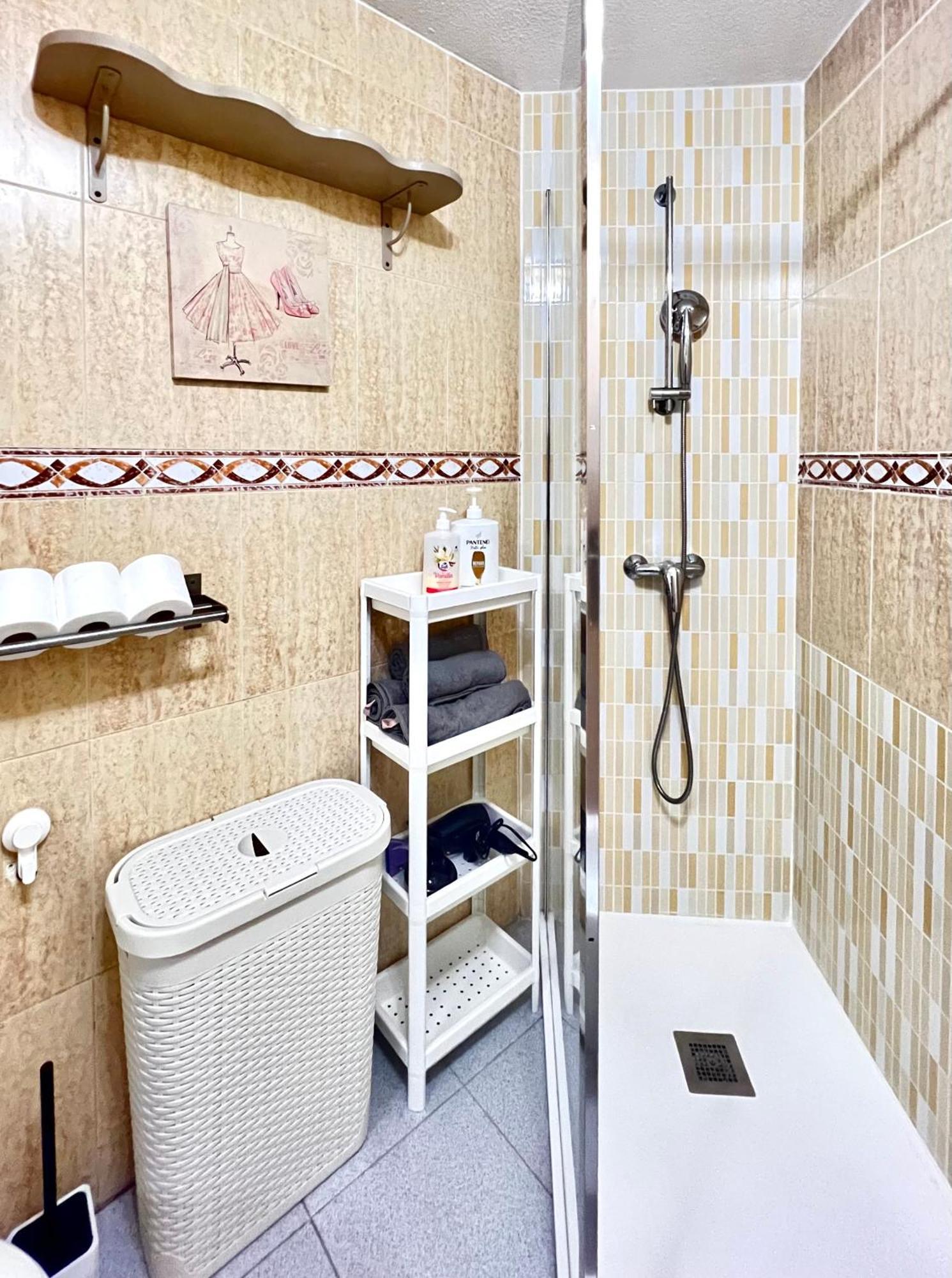 Renovated Cosy Studio 350 M Playa Del Cura, With Official Touristic License Torrevieja Extérieur photo